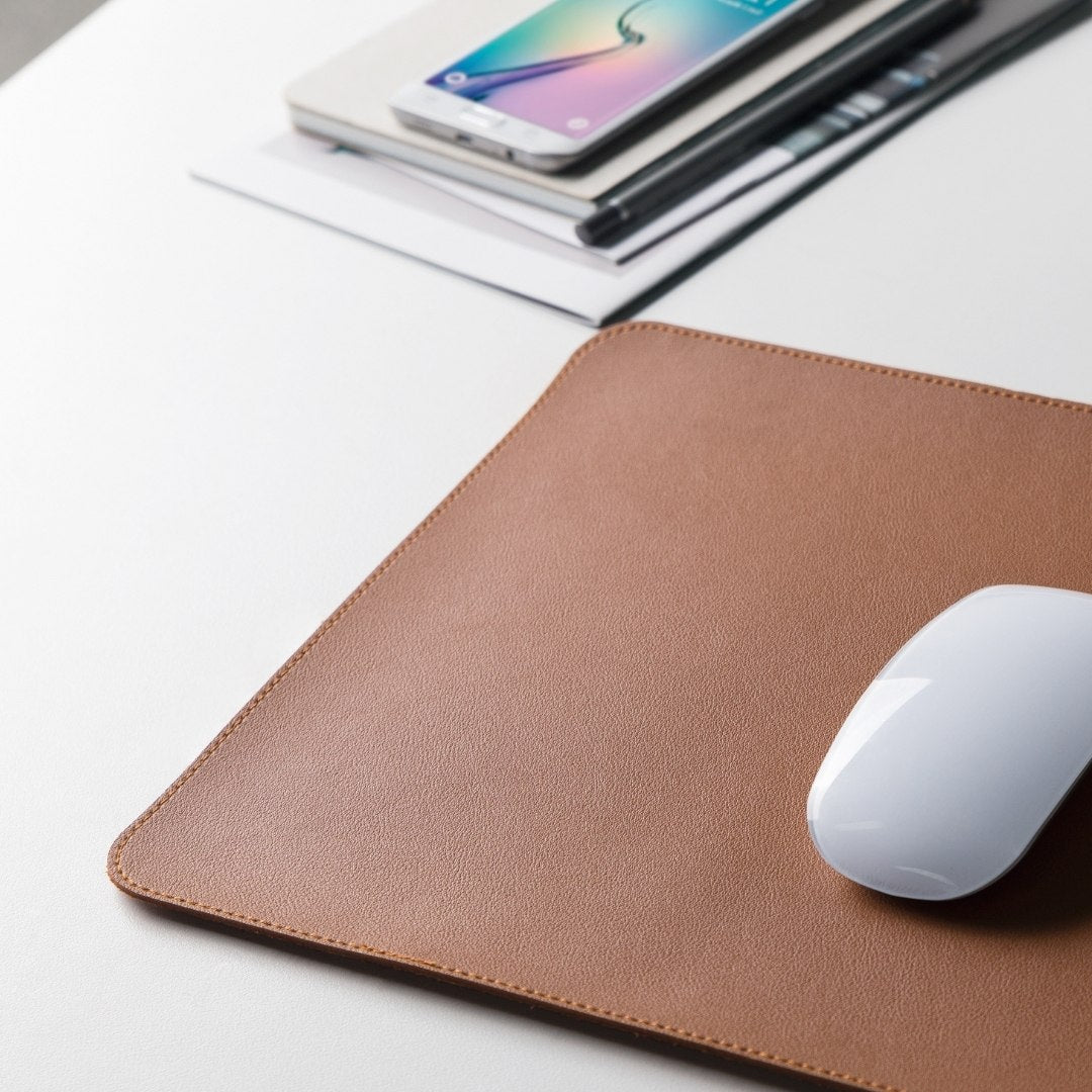 Alterzone Pad Desktop Sustainable Vegan Leather Surface, Cognac Brown